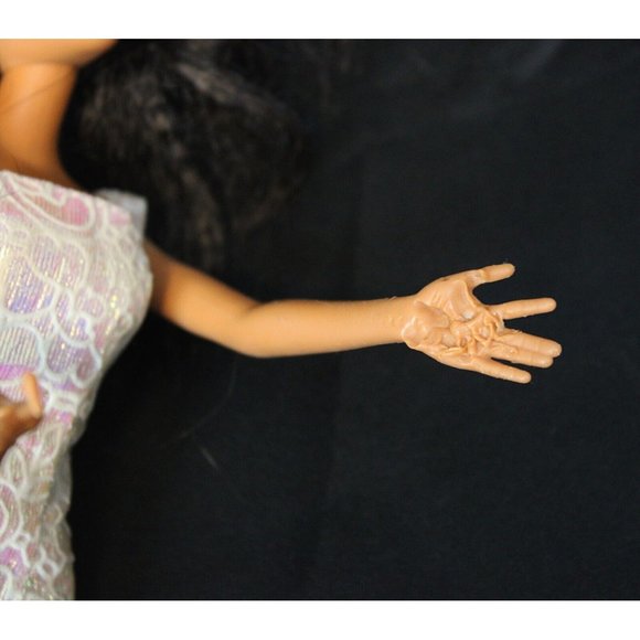 Barbie Wedding Dress Lot Princess Bride Angel Veil  Bridesmaid Groom Ken Tuxedo - Picture 11 of 12